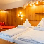 Alpenhof Szálloda 3*