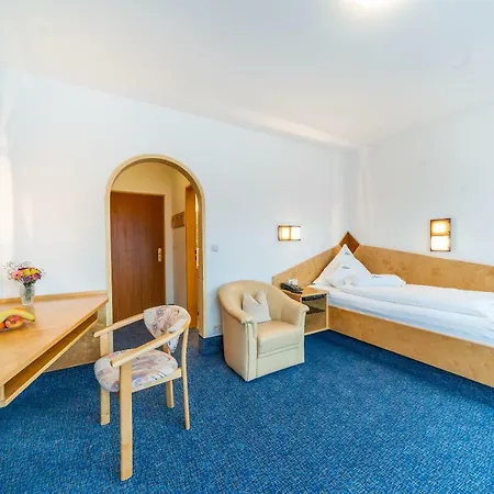 Alpenhof 3* באד וויריסהופן